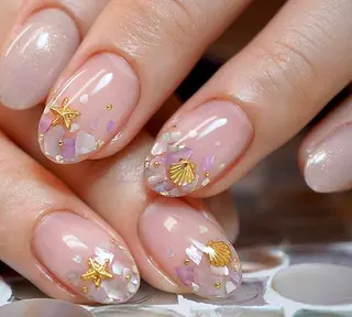 ネイル ゲン レイカのネイルデザイン