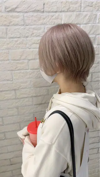 ショート カラー 艶髪クリエイター🪽 秋田 聖也のヘアスタイル