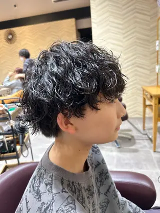 ミディアム 福壽 智也のヘアスタイル