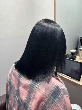 ミディアム 吉澤 愛心のヘアスタイル