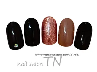 ネイル 矢川 まどかのネイルデザイン