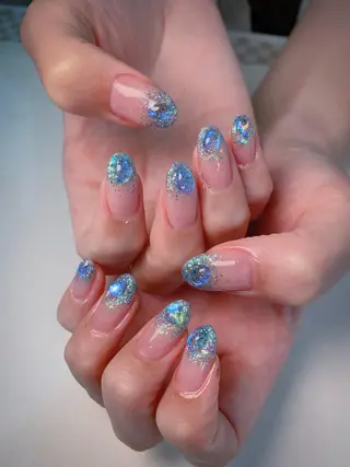 ネイル JINI NAIL所属・ジニ ネイルのネイルデザイン