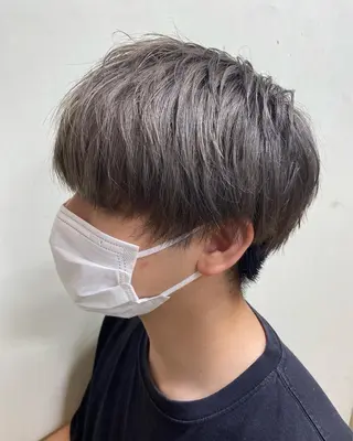 カラー メンズ ダブルカラー艶カラー Chihayaのヘアスタイル