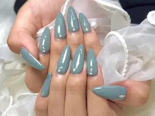 ネイル 丸山 春花のネイルデザイン