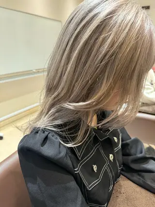 ロング カラー 松永 果菜のヘアスタイル