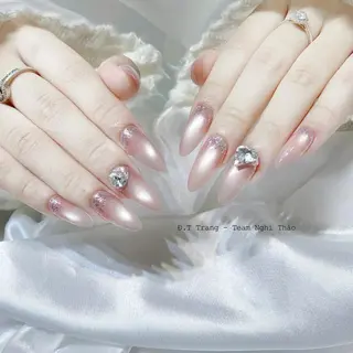 セミロング Bibi beauty spa Osaka所属・Chann Channのネイルデザイン