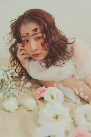 セミロング カラー 髪質改善美容師 🪽YOSSYのヘアスタイル