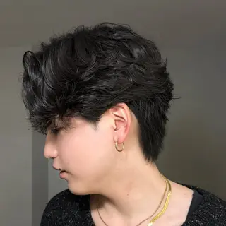 パーマ メンズ GO TODAY シェアサロン原宿 Verno所属・センターパート特化/ メンズカット/ヒロキのヘアスタイル