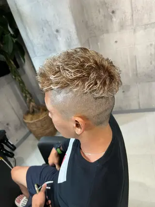 ショート カラー パーマ ヘアアレンジ メンズ _WHITE京橋店所属・髪質改善_WHITE RYUSUKEのヘアスタイル