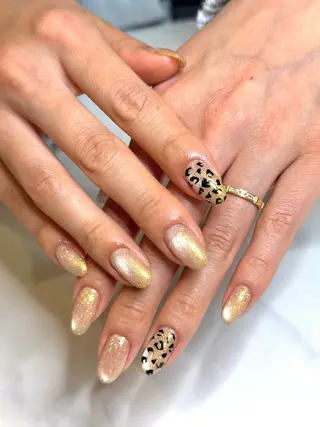 ネイル CALMIA.,eyelash • eyebrow • wax 2F所属・前田 菜美のネイルデザイン