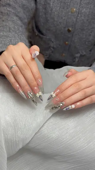 ネイル Lyna 池袋のネイルデザイン