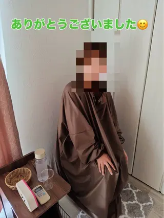 耳ツボジュエリー＆ よもぎ蒸しＲのエステ・リラクイメージ