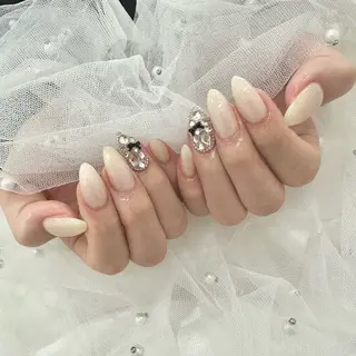 ネイル Rosa x rosa所属・Rosaxrosa AKANEのネイルデザイン