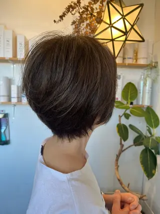 ショート カラー si6【シーム】 小田みきのヘアスタイル