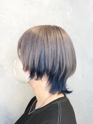 ショート カラー ヘアアレンジ ｲﾝﾅｰｶﾗｰ屋さん 🫧伊藤拓実のヘアスタイル