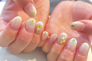 ネイル nuk.所属・坂本 萌のネイルデザイン