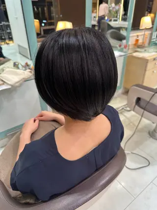 カラー 🦄 岡田 詠 🦄のヘアスタイル