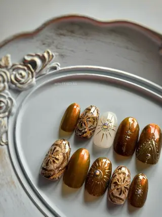 ネイル FIORITURA Maikoのネイルデザイン