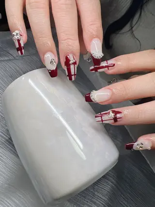 ネイル Lee Nailsのネイルデザイン