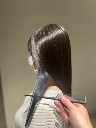 ロング Glare所属・髪質改善特化🫧 梶川　歩哉のヘアスタイル