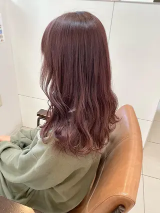 セミロング 明石遼/ベージュ / ピンクのヘアスタイル