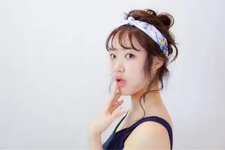 ミディアム セミロング カラー ヘアアレンジ 髪質改善、エクステ 山口卓哉のヘアスタイル