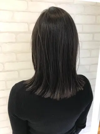 ミディアム カラー 金沢 広美のヘアスタイル
