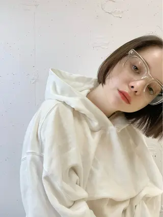 ショート カラー raika .のヘアスタイル