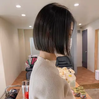 ショート カラー 板谷みさき /艶ボブ/藤沢美容室のヘアスタイル