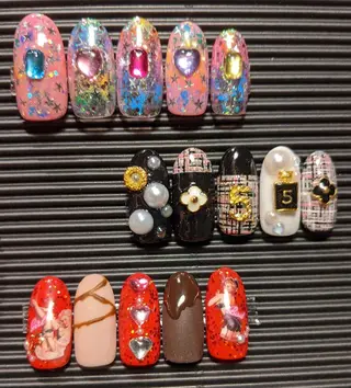 ネイル ｱｲﾗｯｼｭ ﾈｲﾙ ｻﾛﾝ つけるのマツエク・マツパデザイン