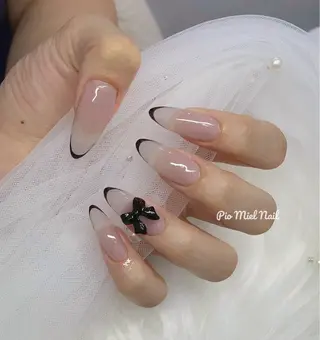 ネイル momo 長さだしのネイルデザイン