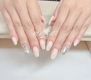 ネイル 胡蝶蘭レディースサロ ンNailMOKAのネイルデザイン