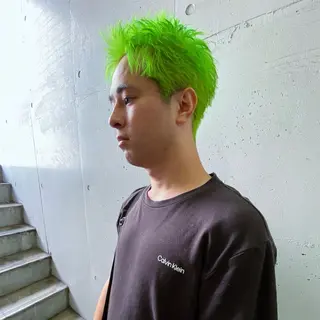 ショート カラー ニュアンス/透明感 /似合わせ綾人🌈のヘアスタイル