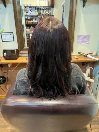 ミディアム カラー PINOT　UMEDA【ピノ ウメダ】所属・PINOT梅田 MOKAのヘアスタイル