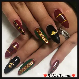 ネイル R*NAIL .comのネイルデザイン