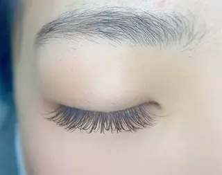 マツエク・マツパ りな☘️ 池袋のマツエク・マツパデザイン