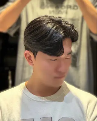 ショート パーマ メンズ YUKI🇰🇷 カルマ／ダウンパーマのヘアスタイル
