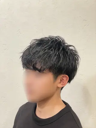 ショート パーマ メンズ 永井 景梧のヘアスタイル