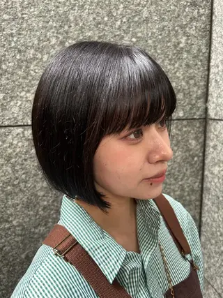 ショート カラー 三輪 南月のヘアスタイル