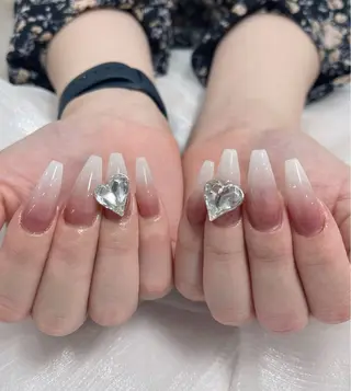 ネイル FLY Nail Salonのネイルデザイン