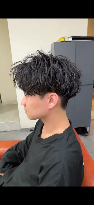 ショート カラー パーマ メンズ メンズ/パーマ/ 京都駅/井上光のヘアスタイル