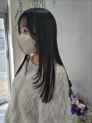 カラー 🌸花屋併設🌸石垣 友基のヘアスタイル