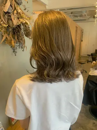 ミディアム ハイトーン職人💗 松本輝美のヘアスタイル