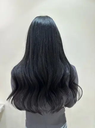 ロング カラー タイトボブ個性派カラ ーAKANEのヘアスタイル