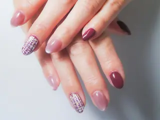 ミディアム サロン リムネイルのネイルデザイン