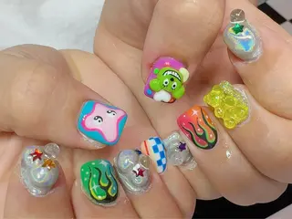 ネイル Nail Atelier IamI所属・アイアムアイ 大村磨衣のネイルデザイン