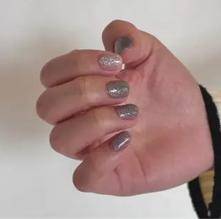 ネイル Aya Mauleaのネイルデザイン