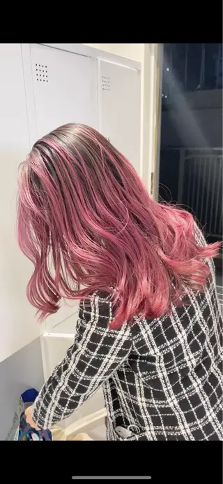 ミディアム カラー 🎨ショートの神様 /神評価🎨原田公祐のヘアスタイル