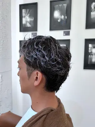 ショート カラー パーマ メンズ AMBERGLEAM Hair&Cloth Yoga所属・Ryo☘縮毛矯正/ メンズ/ブリーチ/のヘアスタイル