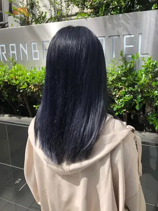 セミロング ボブ/縮毛矯正/ レイヤー/塚田のヘアスタイル